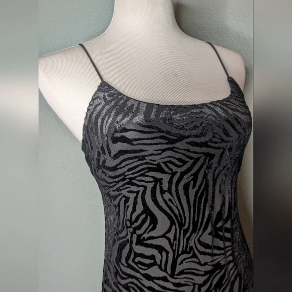 Wild Fable Women's Animal Print Sleeveless Scoop Neck Flocked Velvet Midi Dress - Picture 5 of 5